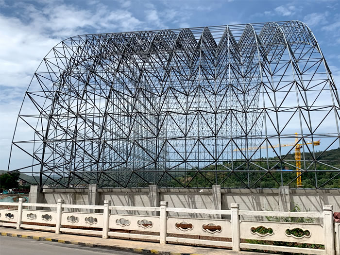 酒泉山寨矿储煤棚网架